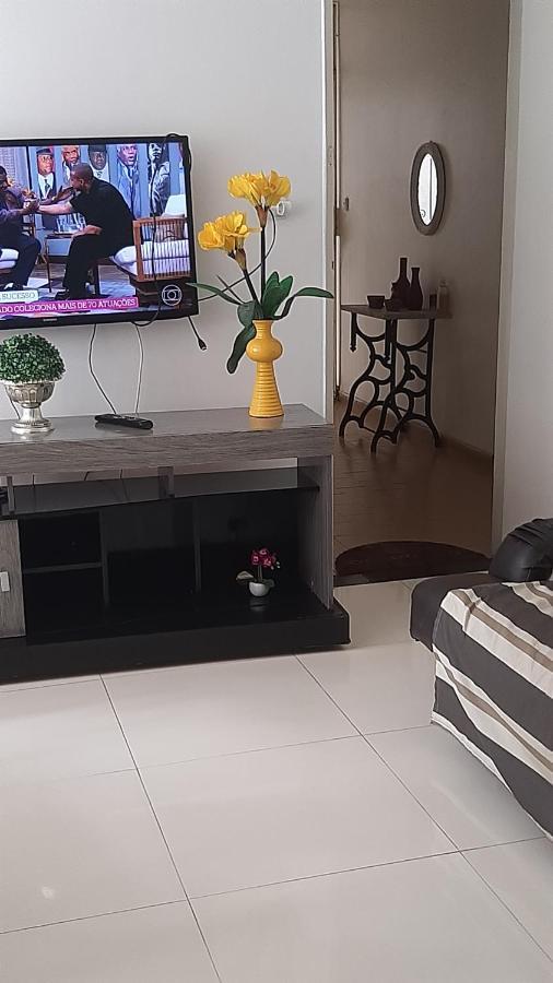 Bem Localizado Apartamento 2 Quartos Orla Rio Vermelho Ha 20 Min Da Barra-Ondina Internet Arcondicionado Salvador Buitenkant foto