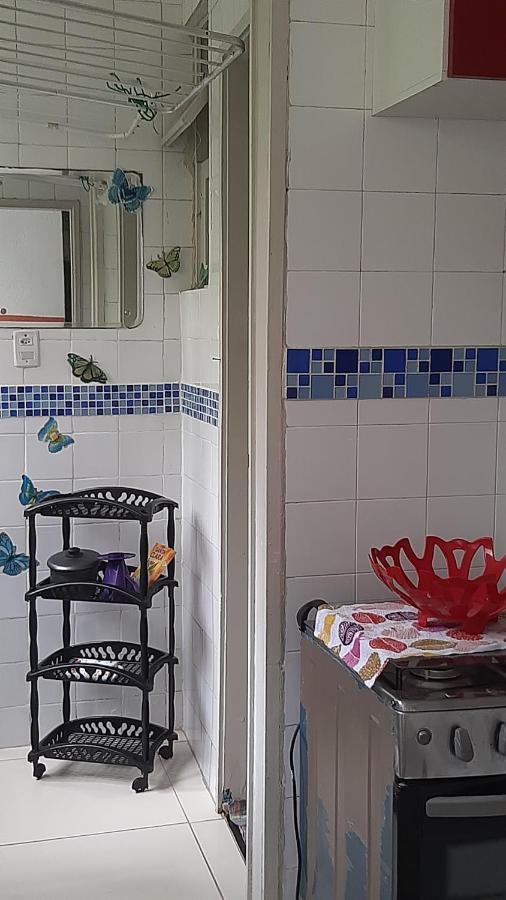Bem Localizado Apartamento 2 Quartos Orla Rio Vermelho Ha 20 Min Da Barra-Ondina Internet Arcondicionado Salvador Buitenkant foto